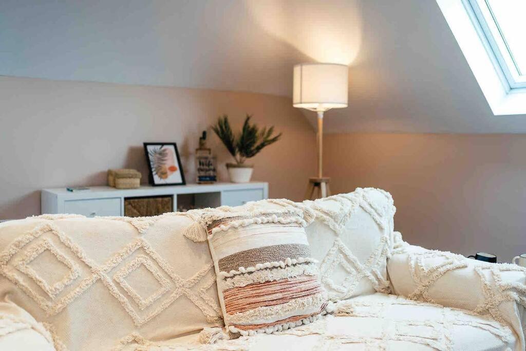 Boho Loft In Somerset - Private Parking Radstock Extérieur photo